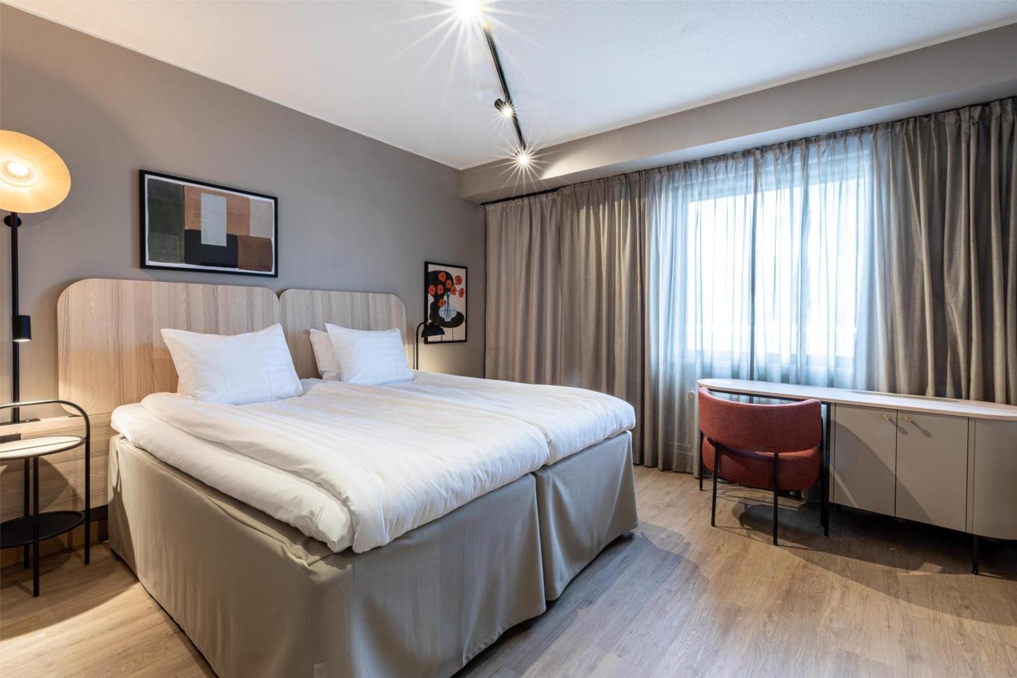 Standard Double Room,1706798401:JPEG